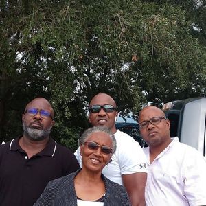 Meet your Posher, Acy